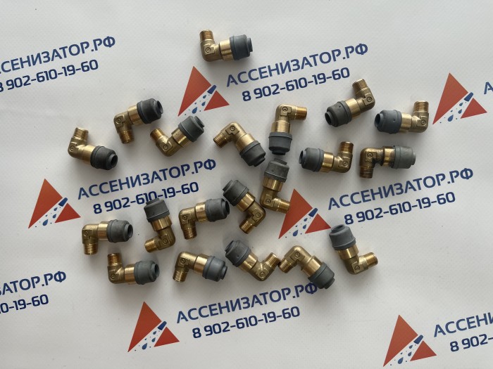 Фитинг угловой 8-1/8 конус D6500 05-02-S