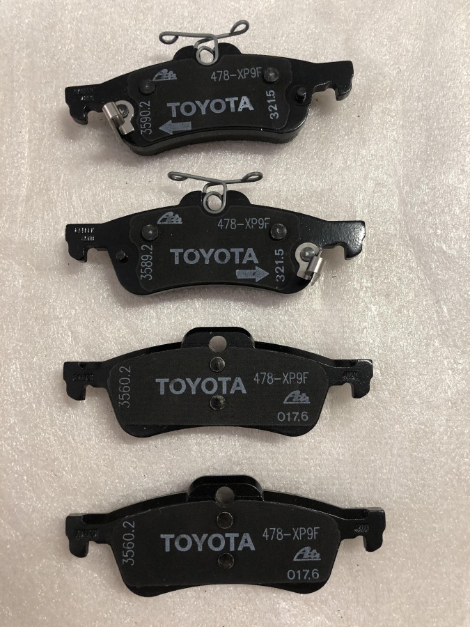 Колодки тормозные задние TOYOTA YARIS 2005-2011 044660D010