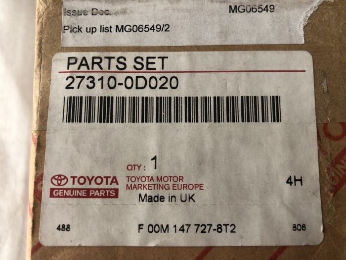 Крышка генератора TOYOTA AVENSIS I 1997-2003 273100D020