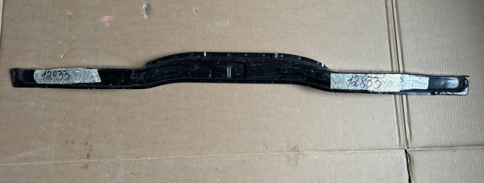 Поперечина рамки радиатора нижняя Toyota LAND CRUISER 80, Toyota LEXUS LX 450 5710460022