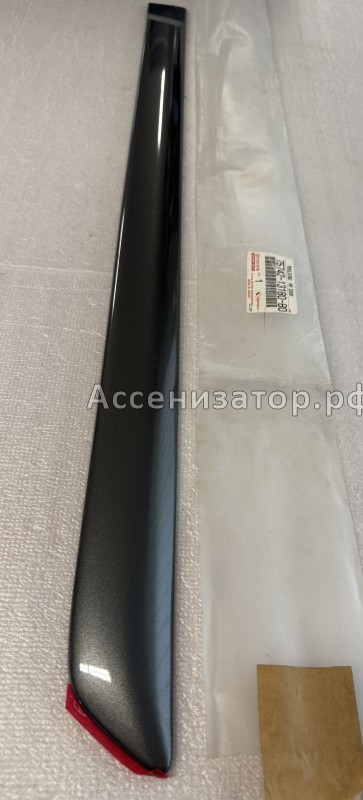 Молдинг задней левой двери TOYOTA COROLLA 120 7574213180B0