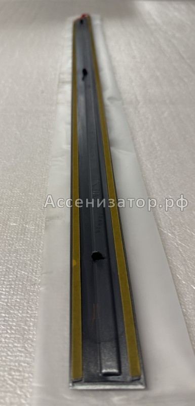 Молдинг задней левой двери TOYOTA CAMRY V30 7574233180E0