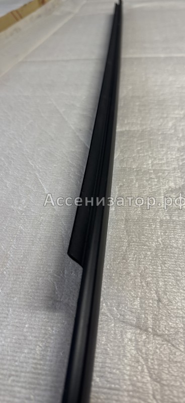 Молдинг TOYOTA Corolla Verso R10 7574064010