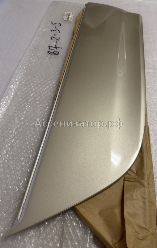 Молдинг Lexus LS430 UCF30 7574150040E0